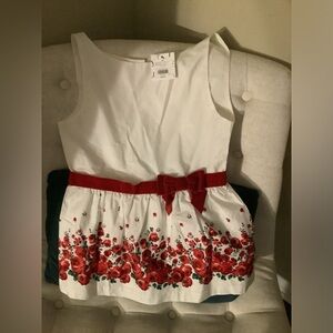 NWT off white sleeveless top, size 12
